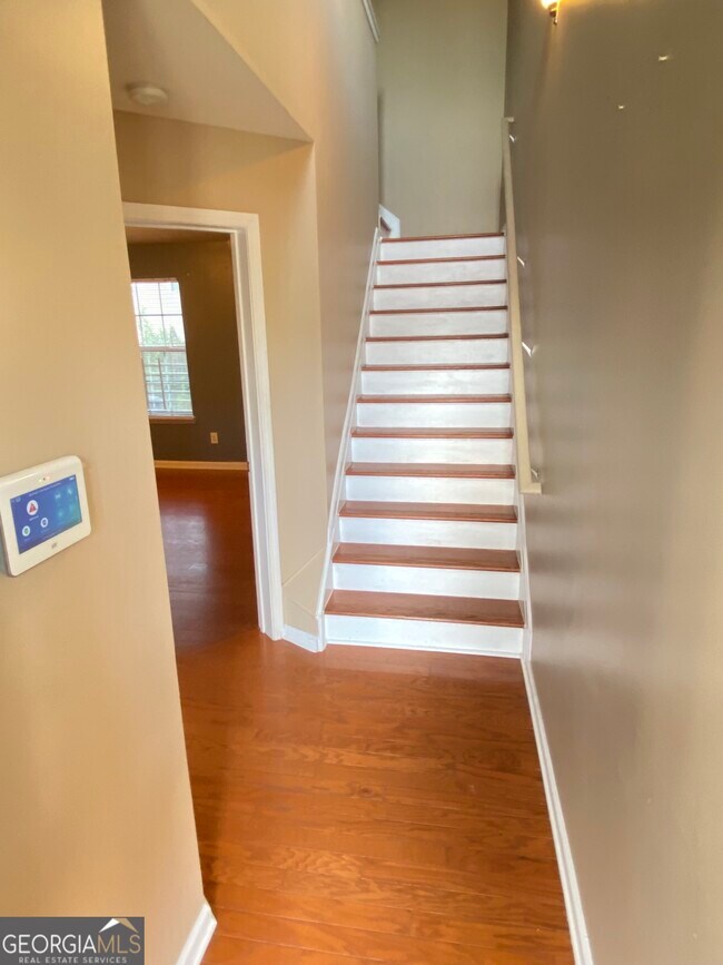Building Photo - 924 Society Cir