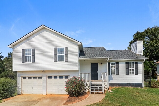 Building Photo - 417 Remington Ct