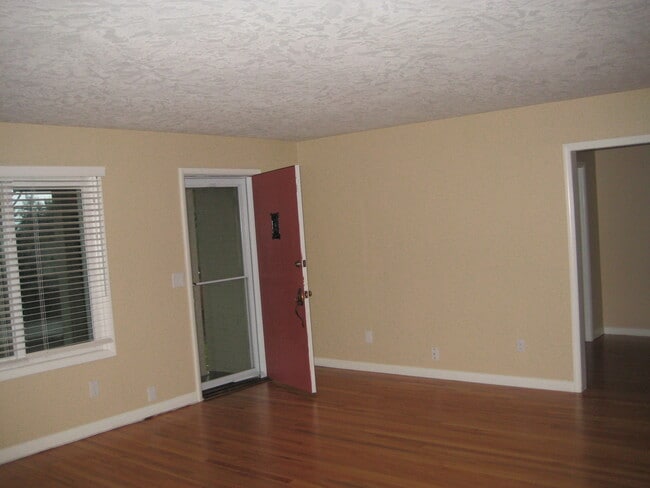 Foto del edificio - 9810 SW 55th Ave