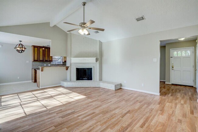 Foto del edificio - 4059 Postwood Dr