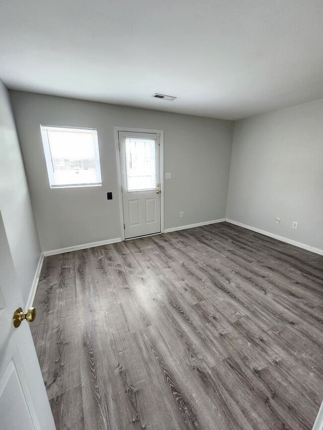 Foto del edificio - Cozy Apartment for Rent!