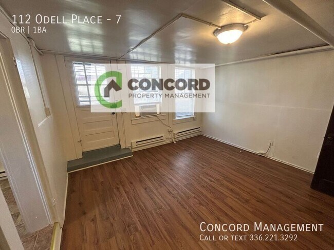 Foto del edificio - 112 Odell Pl