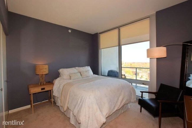Foto del edificio - 2036 N Prospect Ave