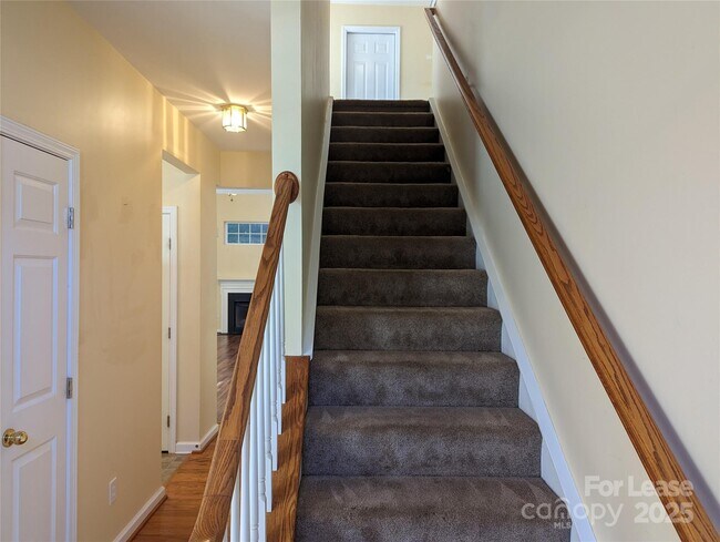 Foto del edificio - 7920 Mariners Pointe Cir