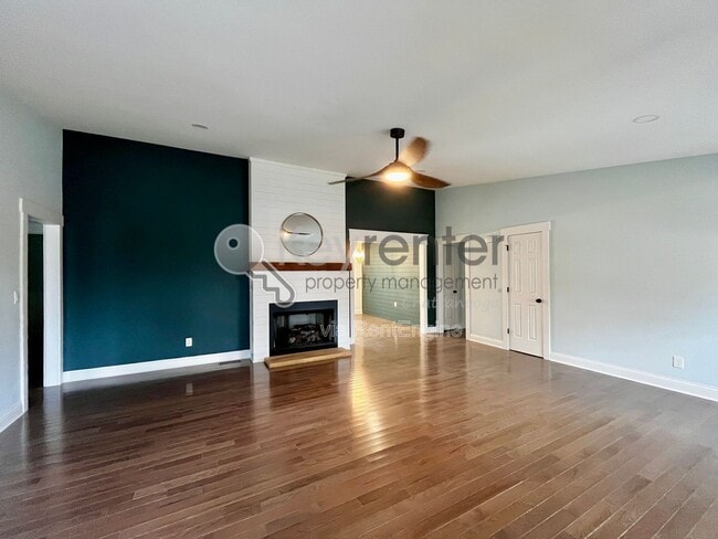 Building Photo - 6011 Barkley Creek Dr