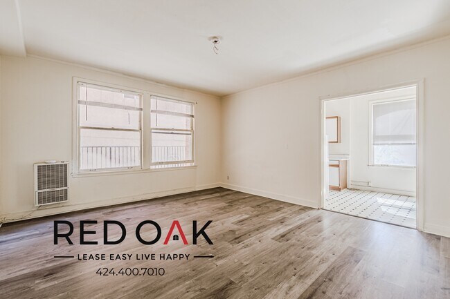 Building Photo - 335 S Berendo St