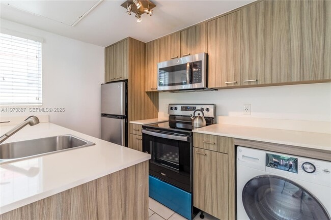 Foto del edificio - 740 Meridian Ave