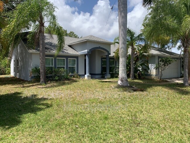 Foto del edificio - 3488 Ashwood Ct