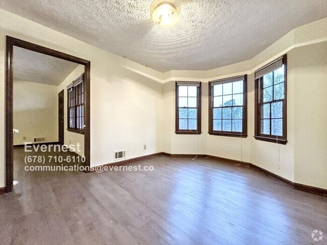 Building Photo - 316 Scarlett Ln
