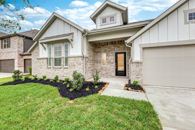 Building Photo - 4604 Mustang Run Dr