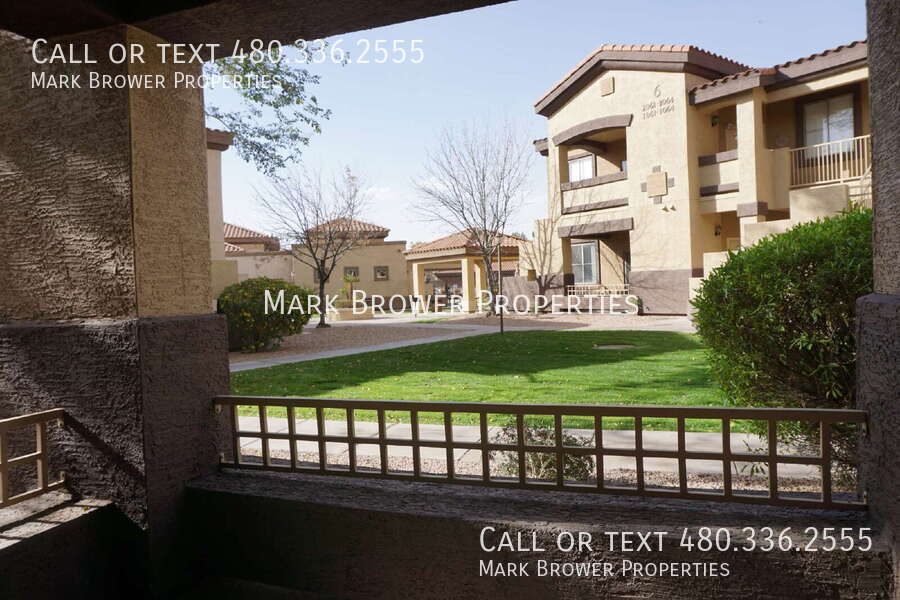 Primary Photo - 10136 E Southern Ave