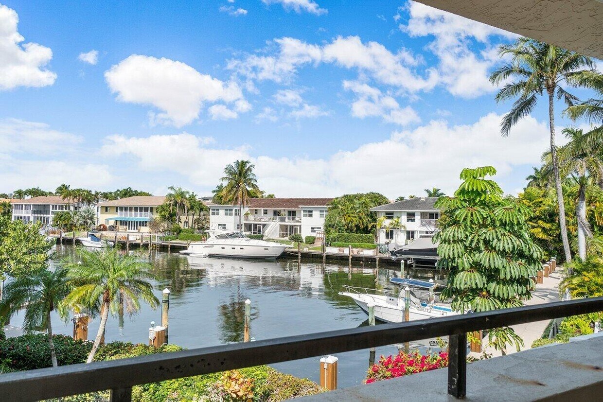 1117 Russell Dr, Highland Beach, FL 33487 Townhome Rentals in