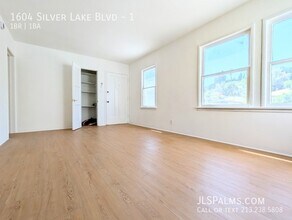 Building Photo - 1604 Silver Lake Blvd