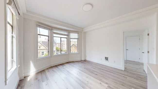 Building Photo - 1801 California St