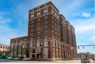 Building Photo - Seneca