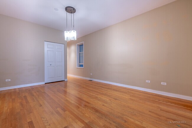 Foto del edificio - 1344 W Grenshaw St