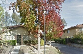 Building Photo - 4727 Hayford Way
