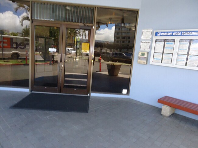 Building Photo - Welcome
