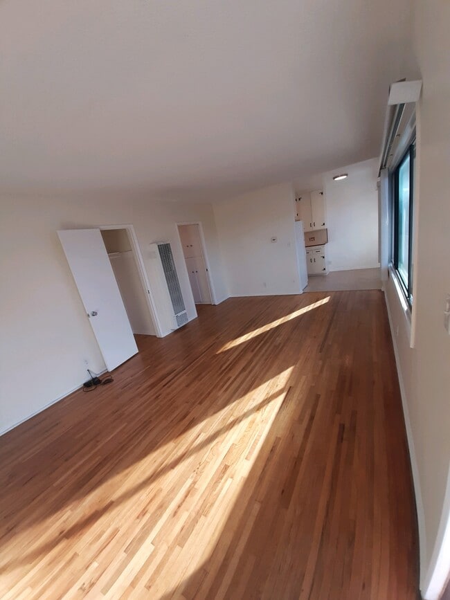 Foto del edificio - 1809 7th St