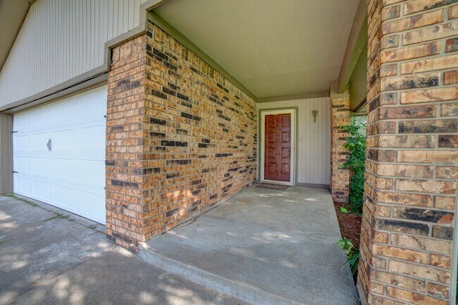 Foto del edificio - Fantastic Broken Arrow property now up for rent