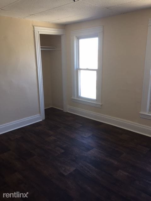 Building Photo - 3 br, 1.5 bath Duplex - 221B Horseheads Blvd