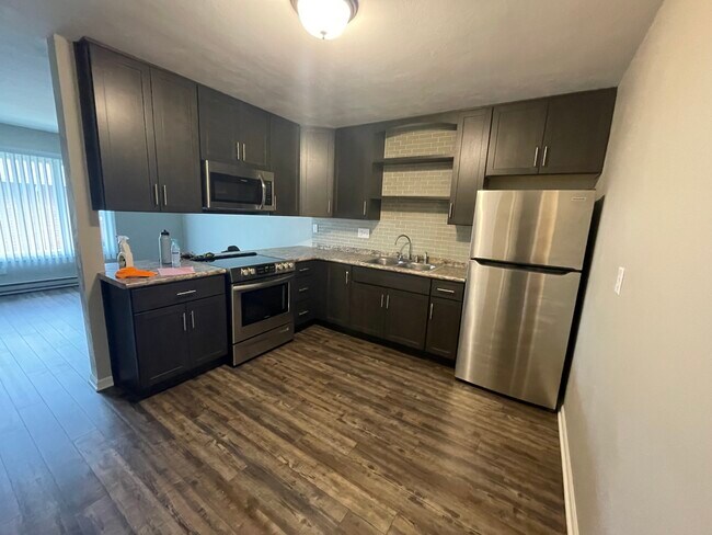 Building Photo - 207 W Walworth St