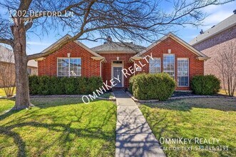 Building Photo - 1202 Defford Ln