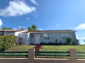 Building Photo - 20845 Grouper Dr