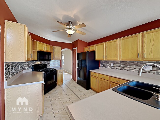 Foto del edificio - 2556 W Saguaro Bluffs Dr
