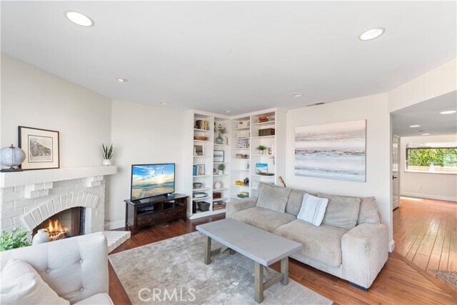 Foto del edificio - 268 Avenida Montalvo