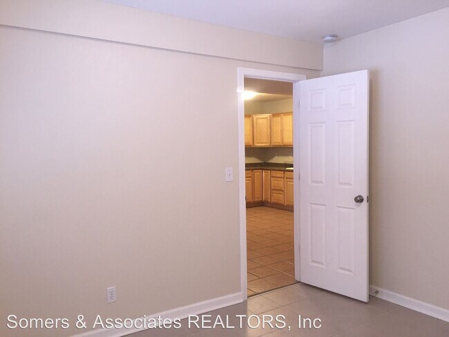 Foto del edificio - 3155 Bacchus Ct