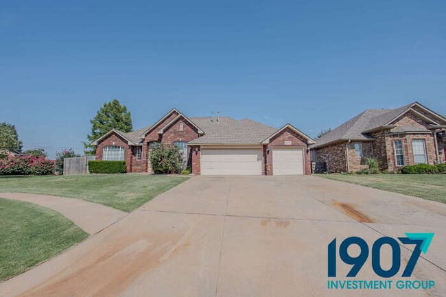 Building Photo - Elegant and Spacious 3-Bedroom Home in Edm...