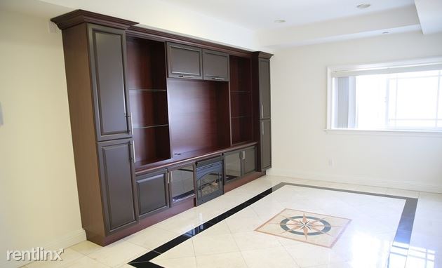 Foto del edificio - 1043 S Kenmore Ave