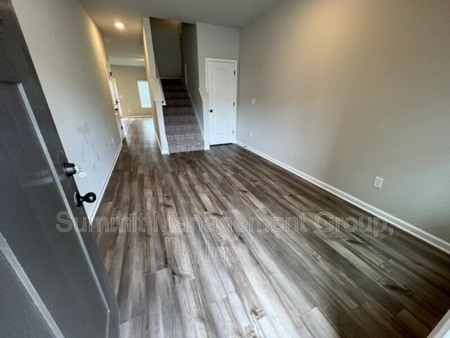 Photo - 130 Skipjack Ct House