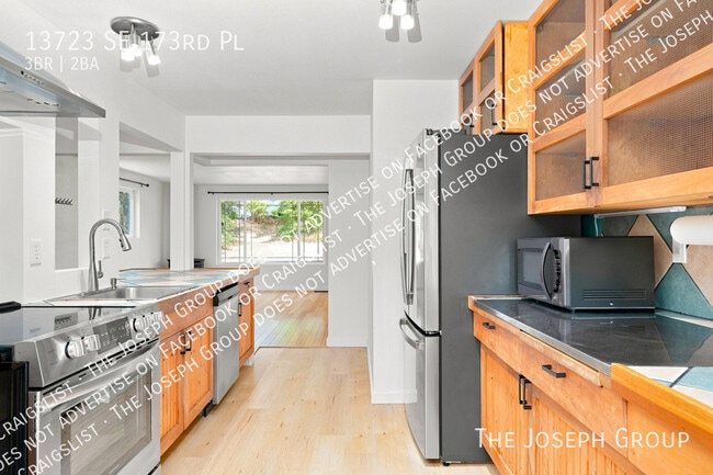 Building Photo - 13723 SE 173rd Pl