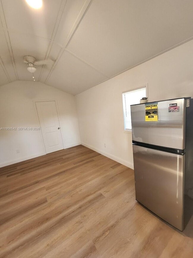 Foto del edificio - 4222 Hibiscus Cir