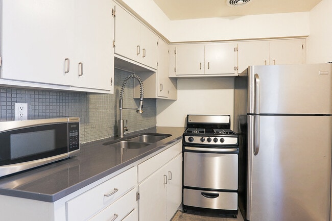 Kitchen - Carol Mary