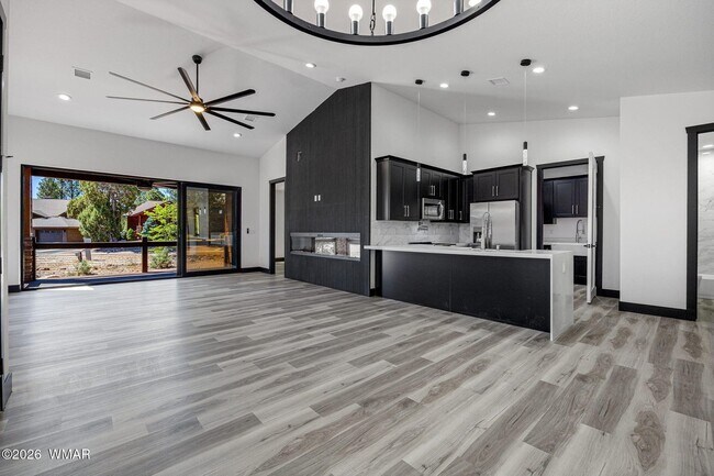 Foto del edificio - 2755 W Villa Loop