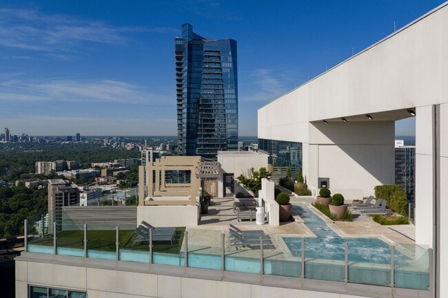 Building Photo - Elora at Buckhead