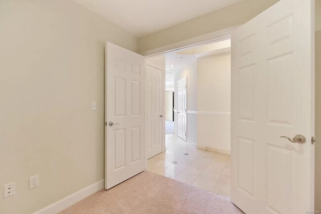 Foto del edificio - 1827 Grant St