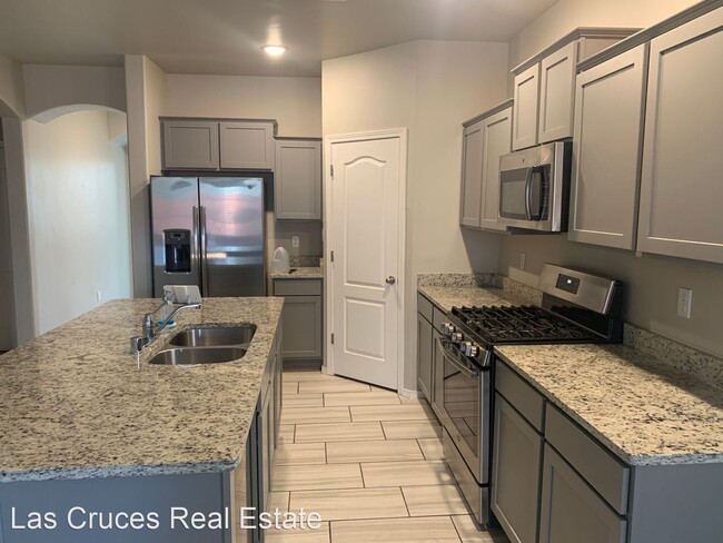 Building Photo - 4 br, 2 bath House - 7048 Chaco St
