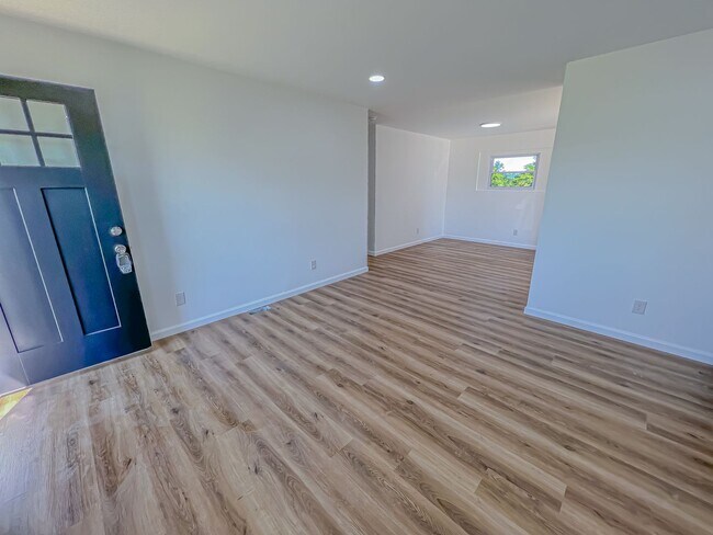 Foto del edificio - Completely Renovated Ranch in Parkland Sch...