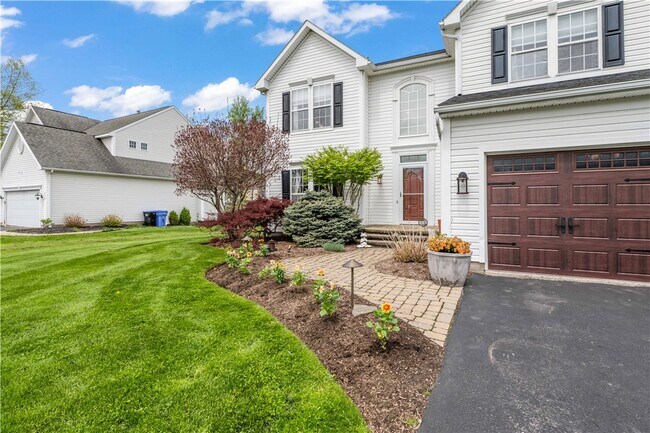 Foto del edificio - 636 Yardley Ct