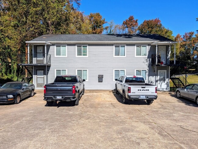 Photo - 315 Edward St Apartment