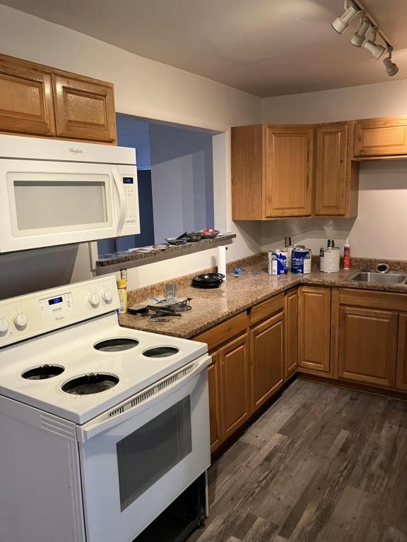 Foto del edificio - 2520 SW Mission Ave