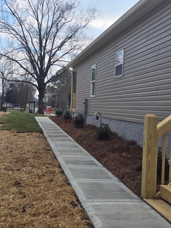 Foto del edificio - 5805 Talladega Dr