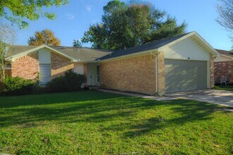 Building Photo - 1423 Valley Landing Dr