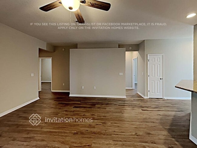 Building Photo - 3669 Sandhill Crane Dr
