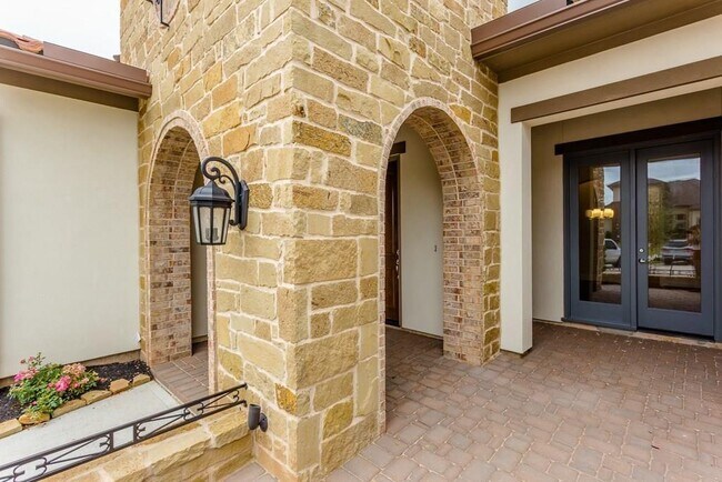 Building Photo - 119 Hideaway Cv