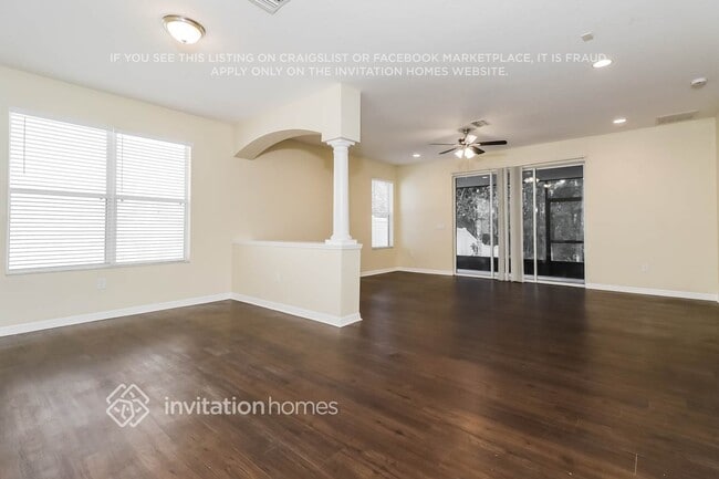 Building Photo - 15833 Pond Rush Ct